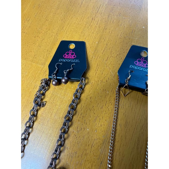 NWT Paparazzi Set of 2 necklace and earrings - Picture 3 of 5